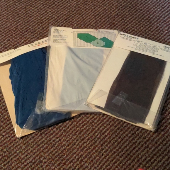 3x pairs of coloured pantyhose - Picture 2 of 2